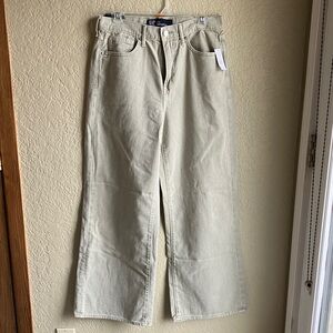 Gap high-rise, wide leg NWT jeans